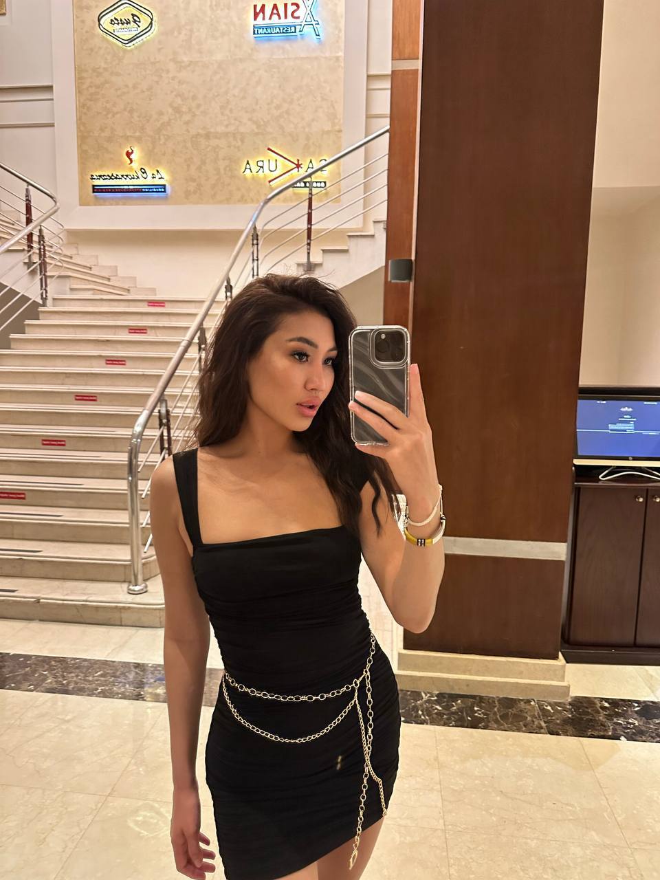 Алина